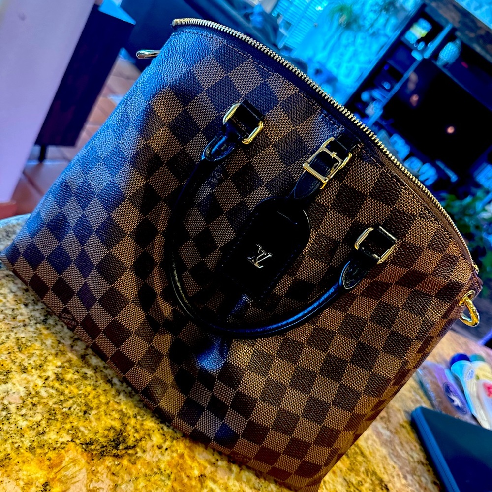 Louis Vuitton Odeon Tote MM
